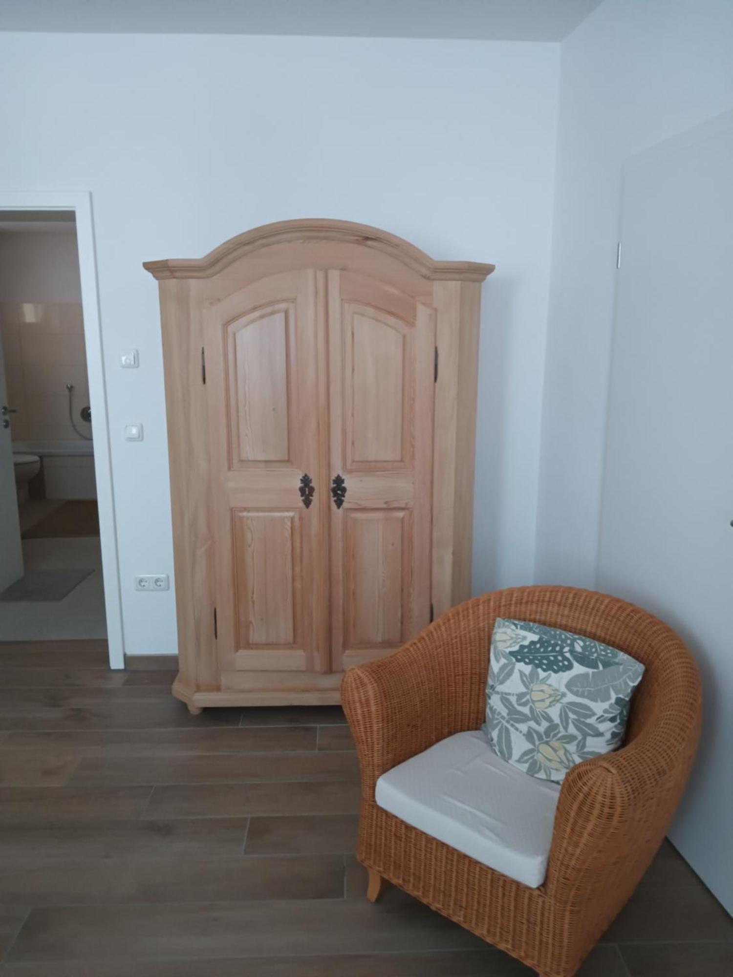 Cityzimmer Eltmann 外观 照片